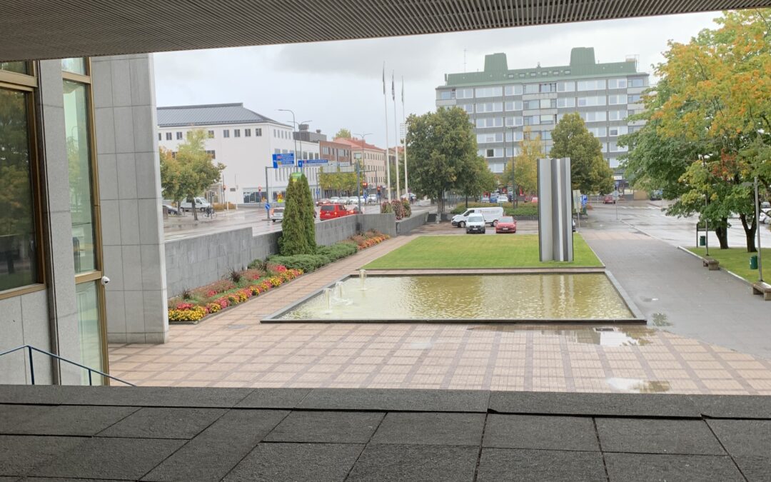 Ikääntyneen toimeentulo ei saa kaatua lääkkeisiin