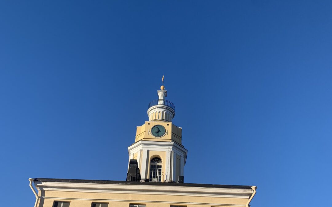 Talouden lukujen takaa näkyy karmivat väylämerkit